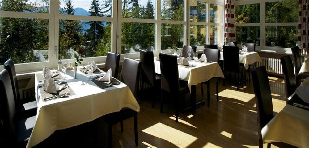 Crans-Montana Youth Hostel Luaran gambar